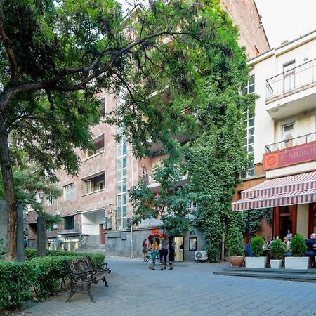 Stay Inn-Apartments On Abovyan 32 Jerevan Eksteriør billede
