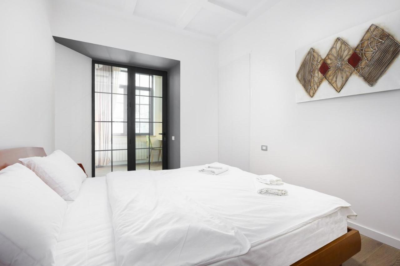 Stay Inn-Apartments On Abovyan 32 Jerevan Eksteriør billede